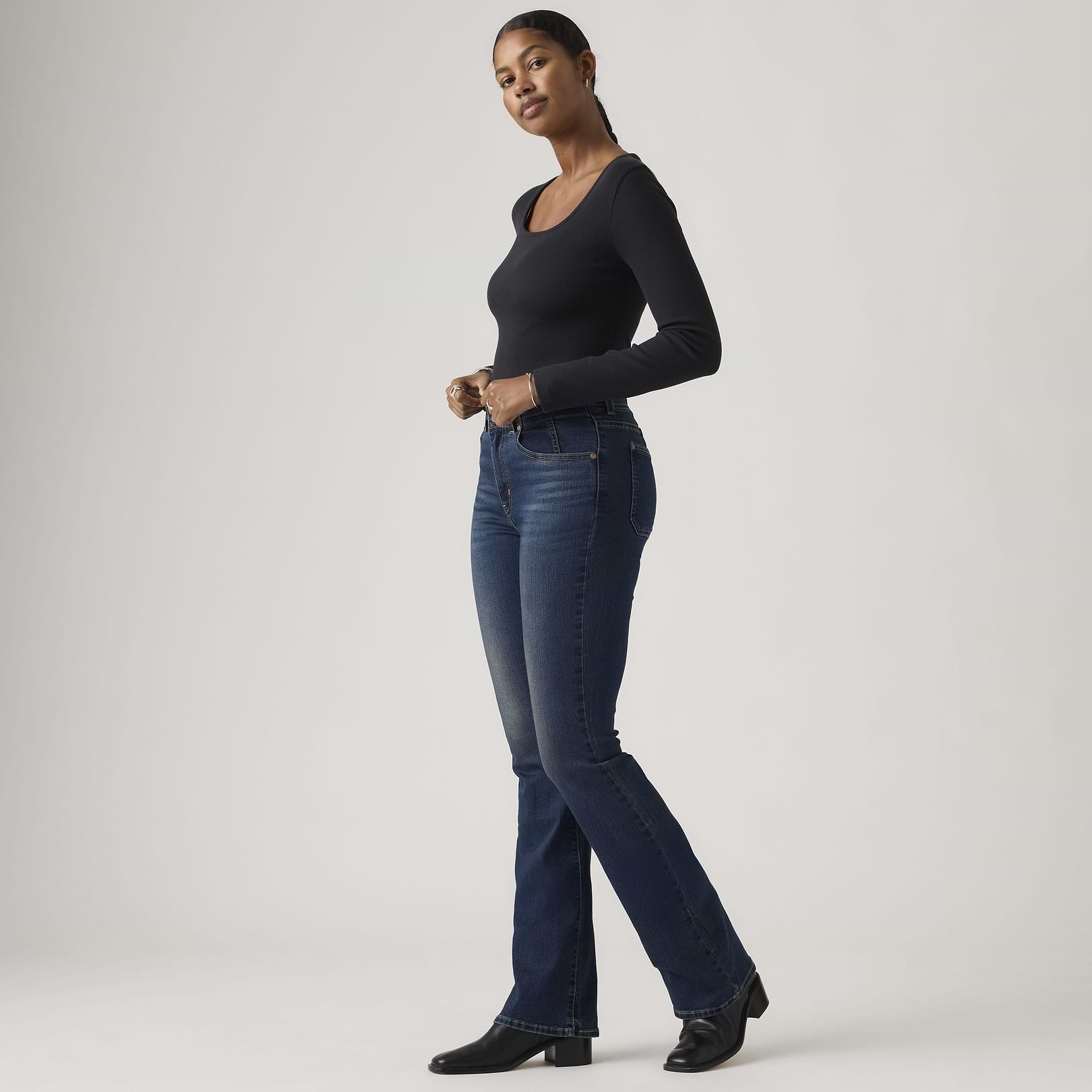 725 Shaping Women's Jeans - Dark Wash | Levi's® US